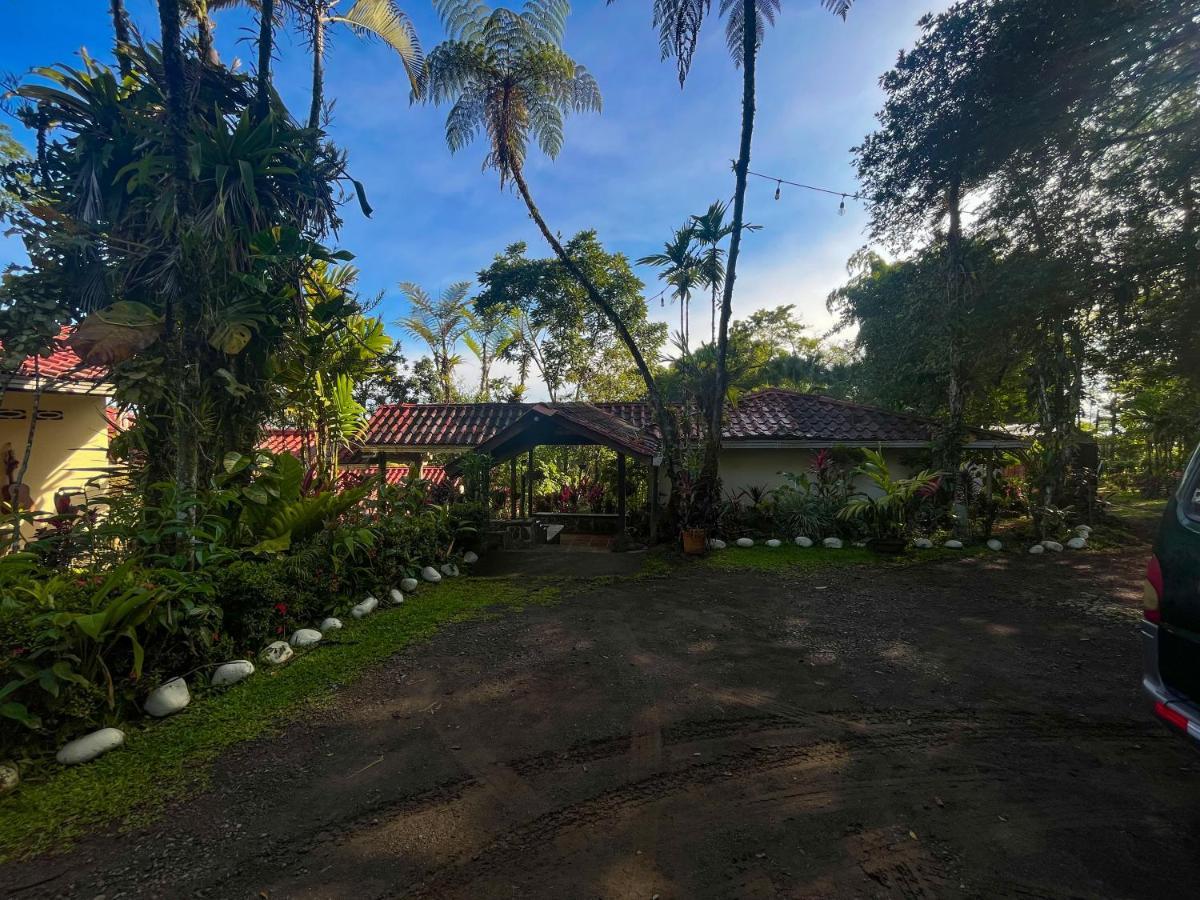 Princesa De La Luna Ecolodge La Fortuna Exterior photo